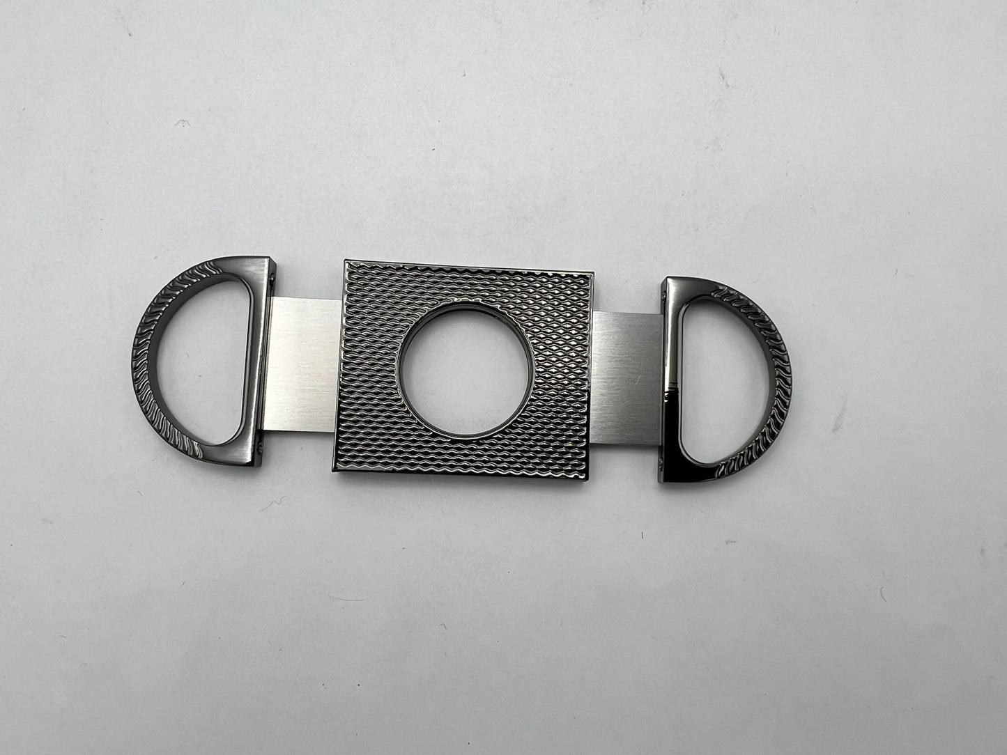Double-Guillotine Cigar Cutter