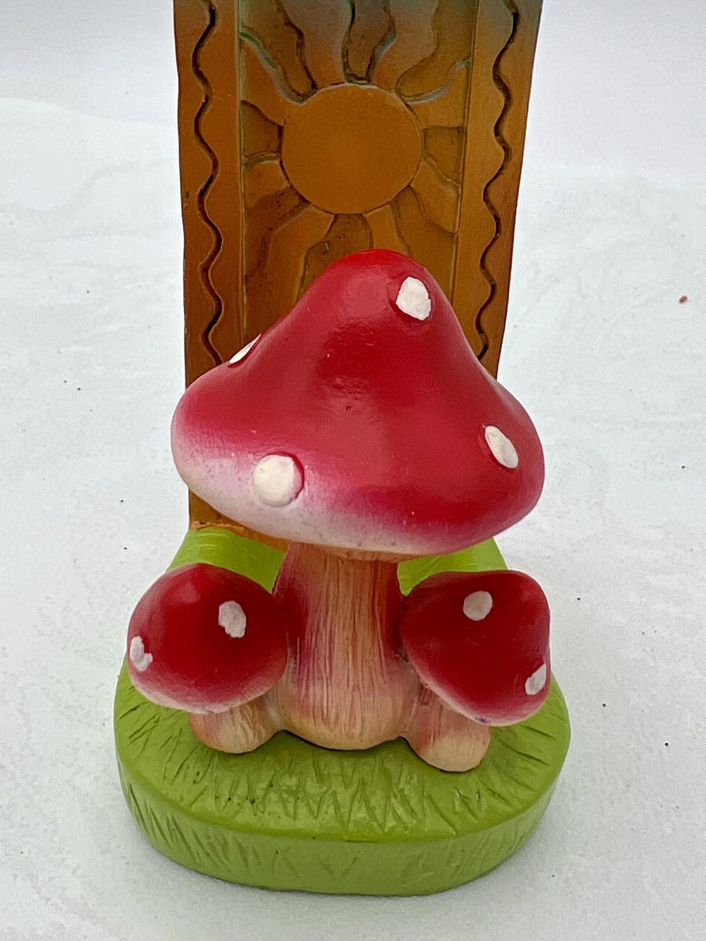 Upright Mushroom Polystone Incense Burner