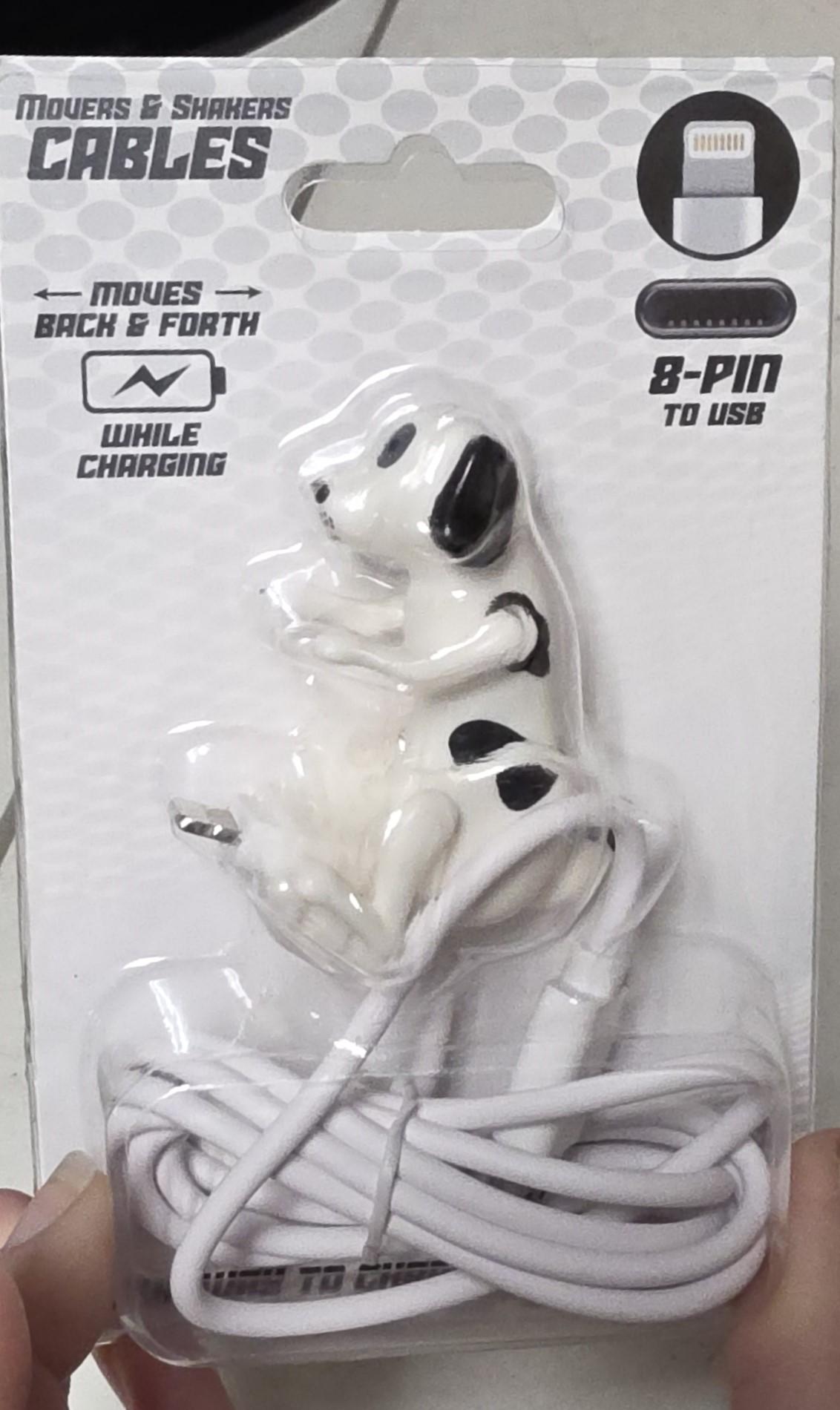 Funny Moving White and Black spot dog moving 8 pin charger
