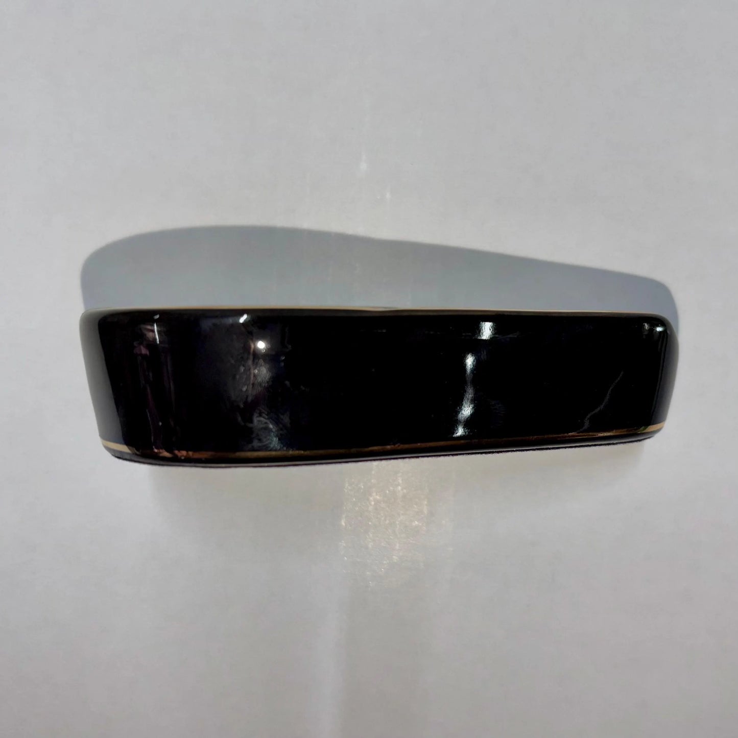 Single-Rest Cigar Ashtray